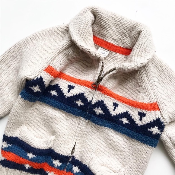 BABygap knit zip up cardigan GUC 18-24 months - Picture 2 of 4